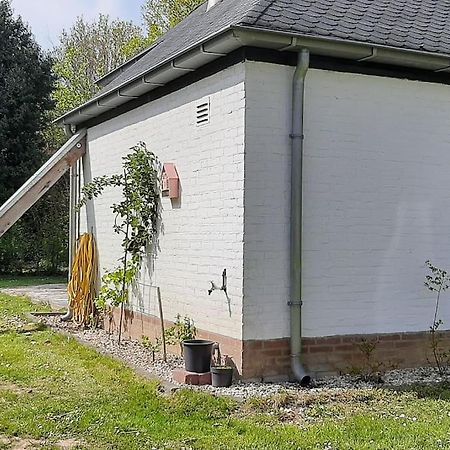 Vrijstaande Recreatievilla Met Ruime Omheinde Tuin Posterholt Eksteriør bilde