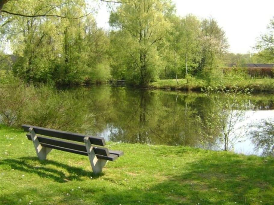 Vrijstaande Recreatievilla Met Ruime Omheinde Tuin Posterholt Eksteriør bilde